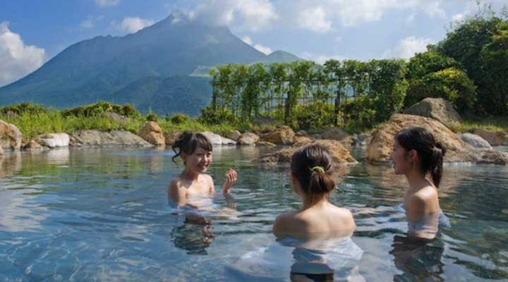 Reasons Japanese Women Stay Slim and dont look old