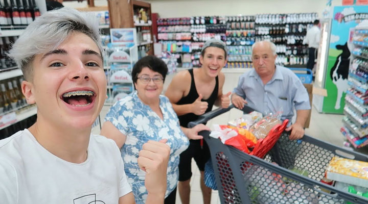 How to Keep Your Grandparents Happy