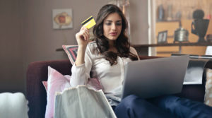 advantages of online shopping over offline shopping